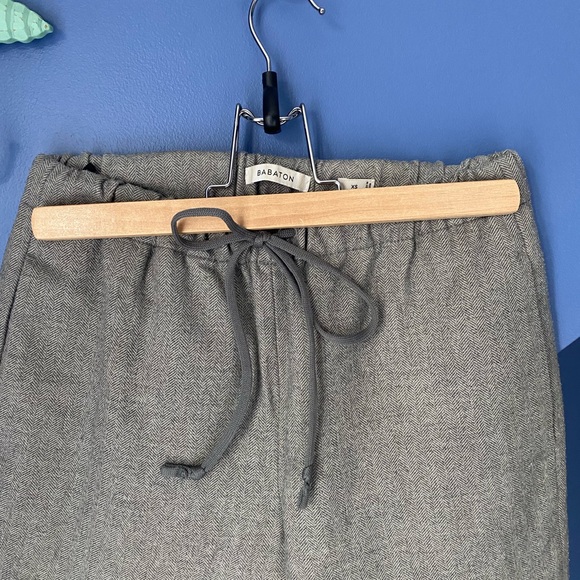 Aritzia wool dress pants! - Picture 1 of 4